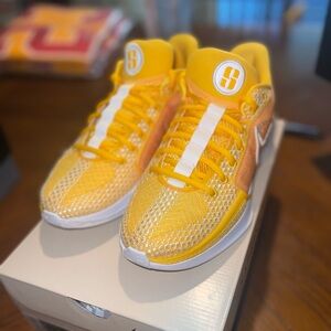 Women’s Nike Sabrina 1 Basketball Shoe